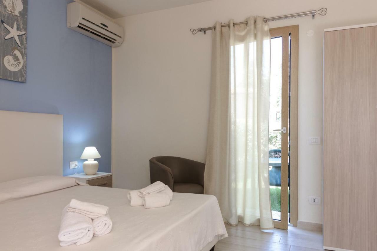 Mediterraneo San Teodoro  Exterior foto